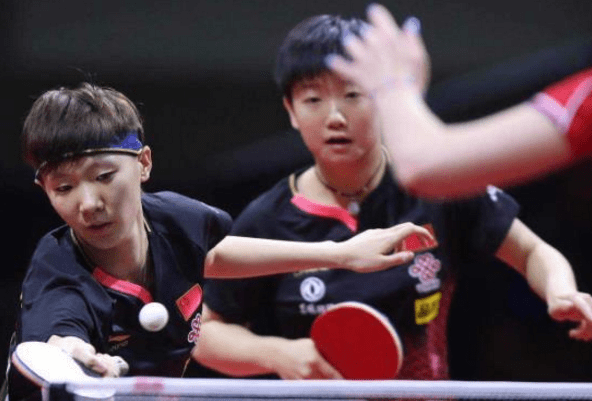  网坛新星闪耀赛场，青春风暴席卷大满贯